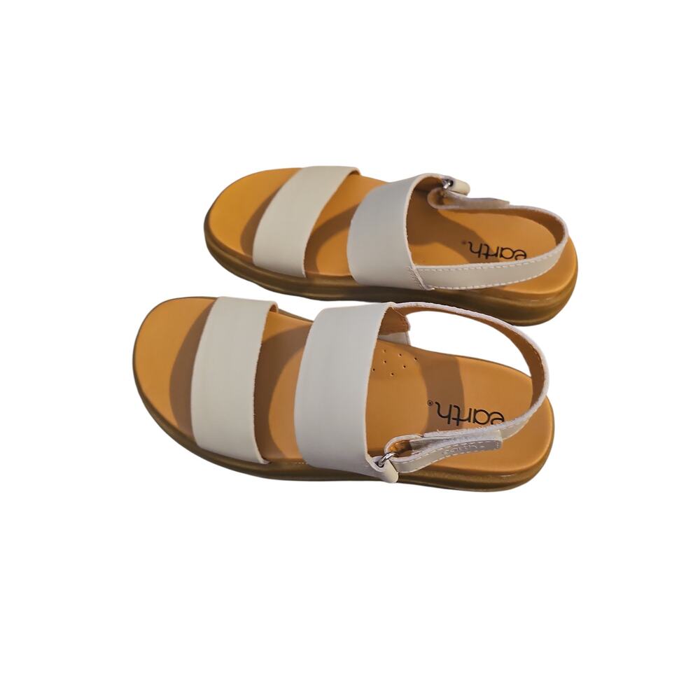 Earth Leah Round Toe Strappy Casual Flat Sandals white leather sz 7.5 new SH146 - Picture 7 of 8